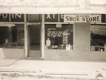 1991-06-29 No. 5 Deaton's Shoe Store-Mason TN by John M. Shaw