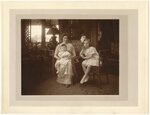 Annie Brinkley Snowden Fargason with her children, circa 1913-1914