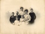 Robert Brinkley Snowden with family, circa 1907