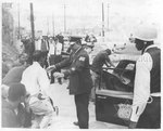 Police arrest Memphis high school students, 1968